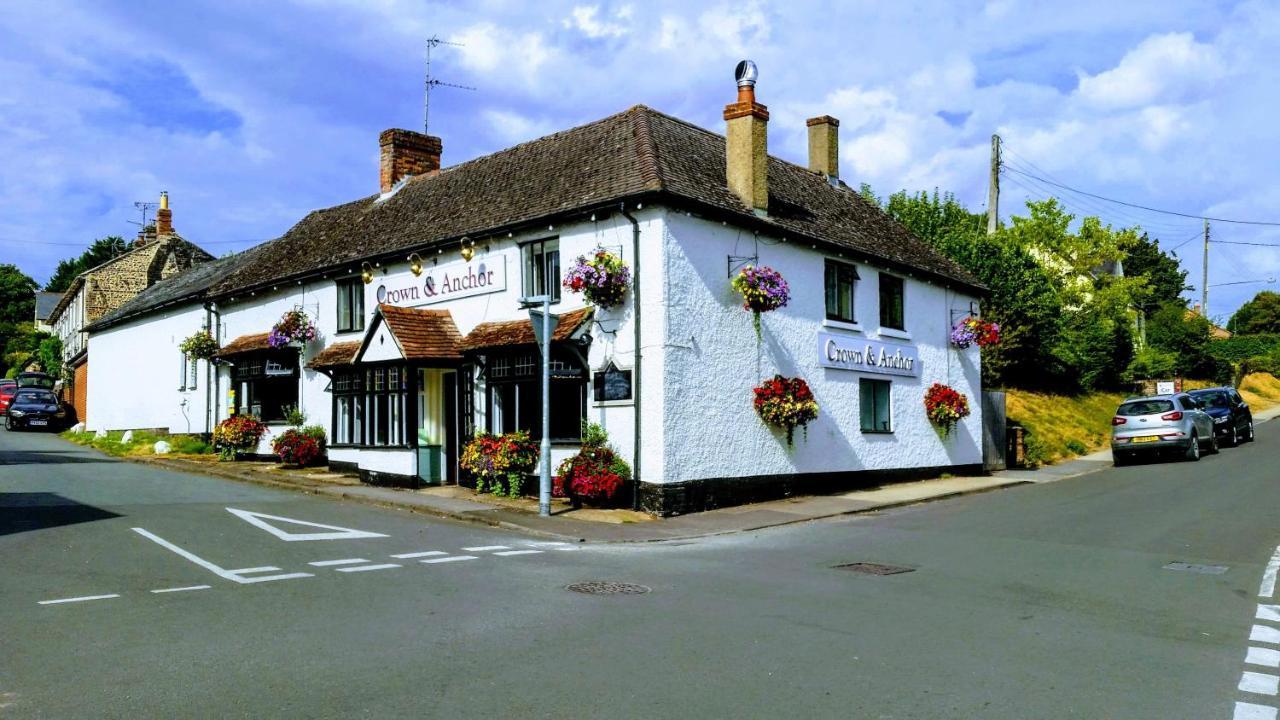 Crown And Anchor Ramsbury Hotel Marlborough Bagian luar foto